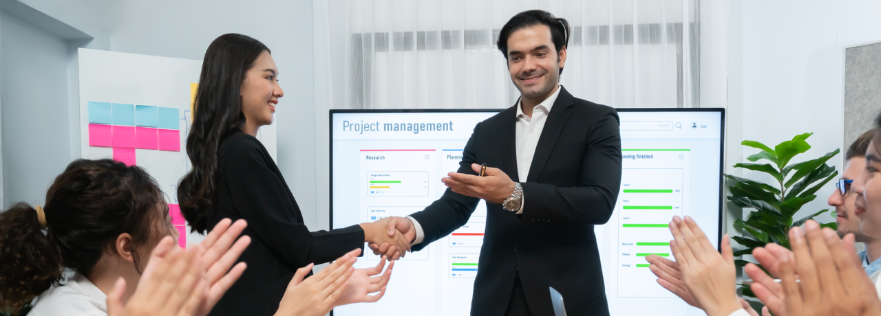 Employee Recognition Programs: Building a Culture of Appreciation | Pluxee