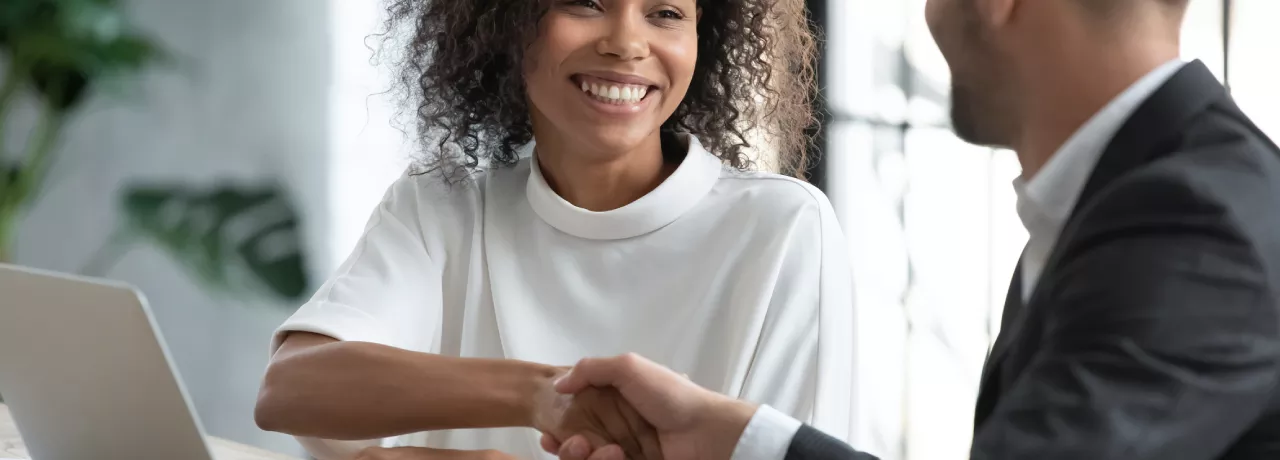 Perfect Welcome Messages to Greet New Employees on Their First Day