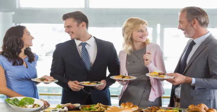 Meal Vouchers vs Food Allowance