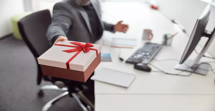 unique corporate gift ideas