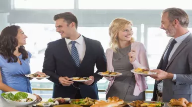 Meal Vouchers vs Food Allowance